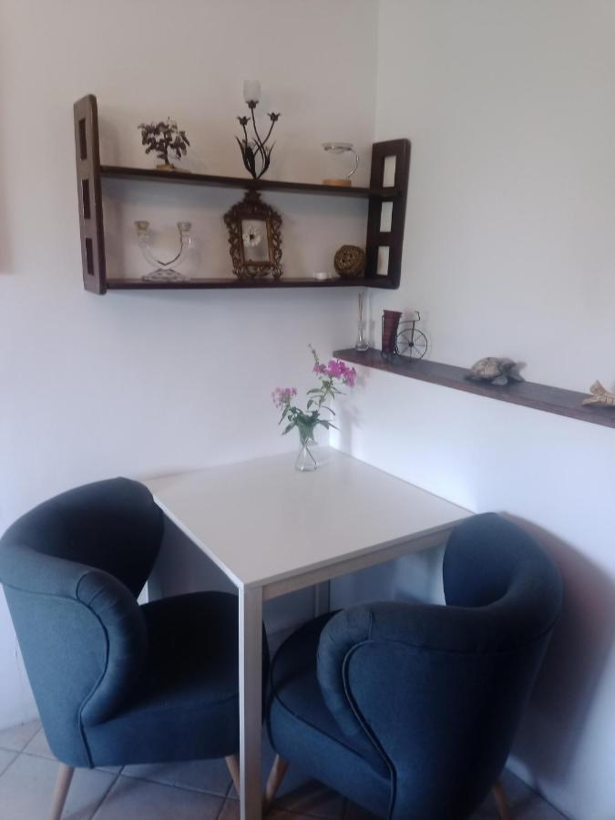 Pokój w domu z dużym ogrodem Cracóvia Exterior foto